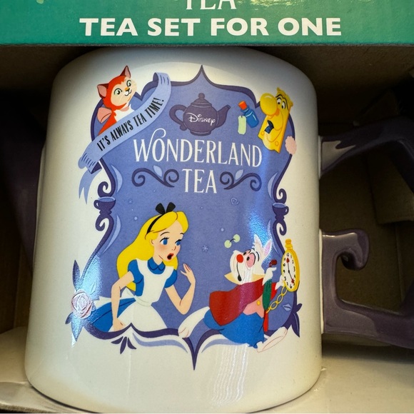 NWT. Disney Parks Alice Wonderland Tea Set For One Mug. Adorable ceramic Tea set - Picture 7 of 9